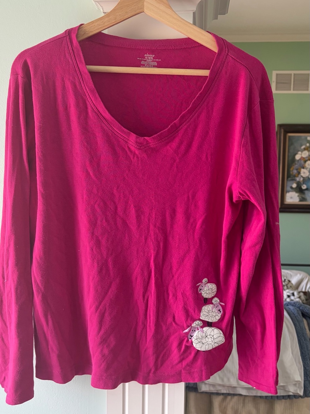 Adonna Fuchsia V-Neck Long Sleeve Top with 3 Sheep